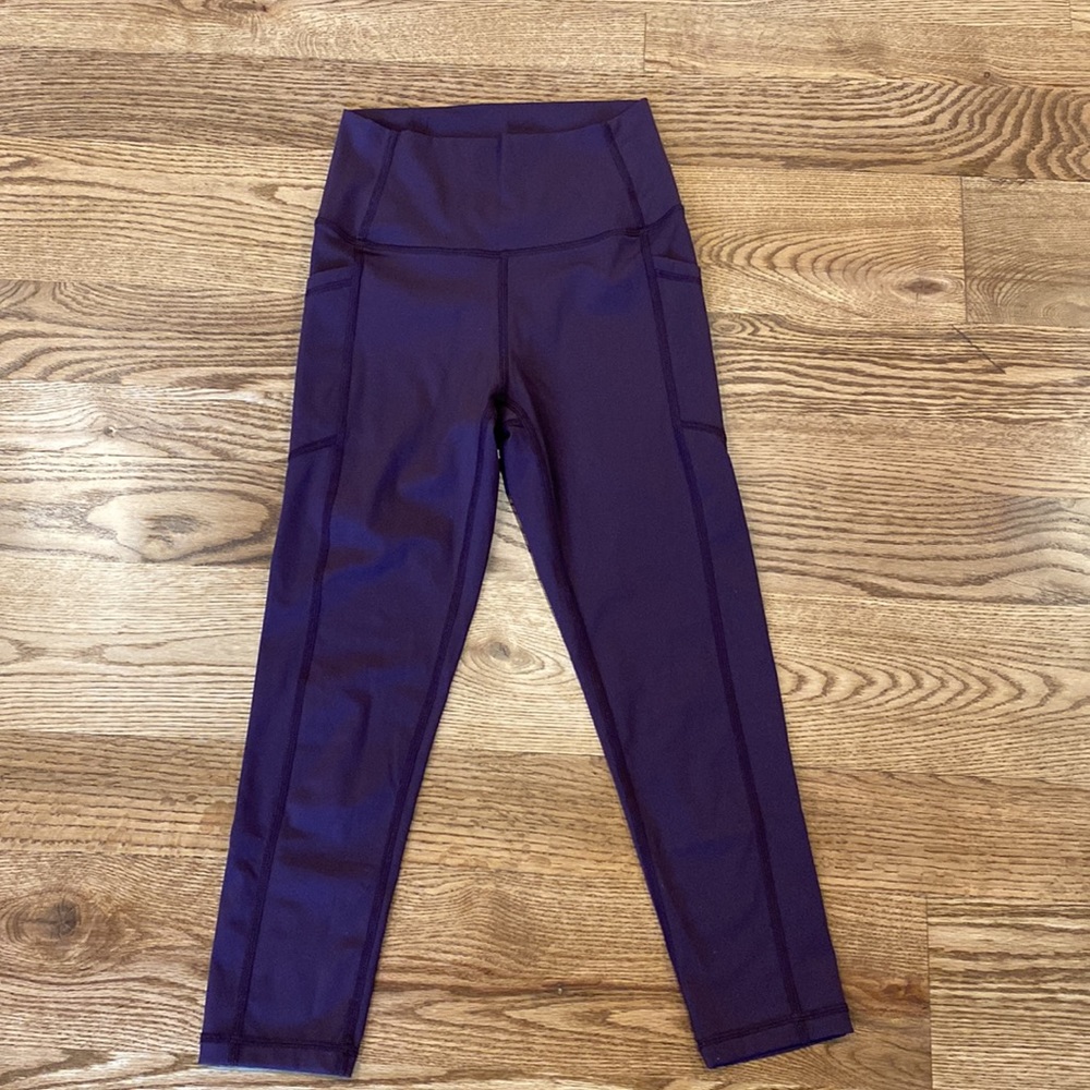 Zyia plum pocket light n tight hirise capri workout athleisure tight 20” XS